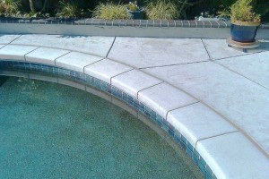 Cantilever Coping with Textured Concrete